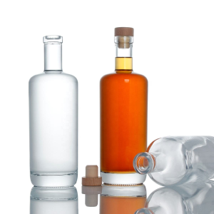 Flint Round Oxygen Liquor Glass Bottles 700ml 750ml Glass Spirits Bottle with Cork Cap