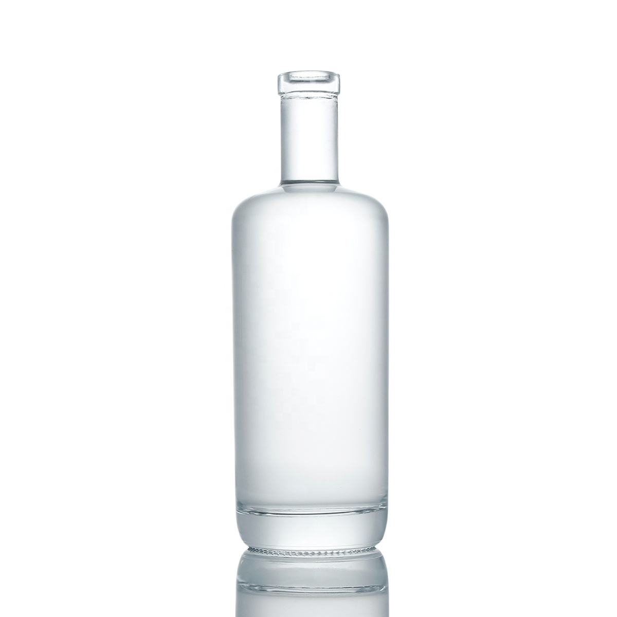 Flint Round Oxygen Liquor Glass Bottles 700ml 750ml Glass Spirits Bottle with Cork Cap - Image 2